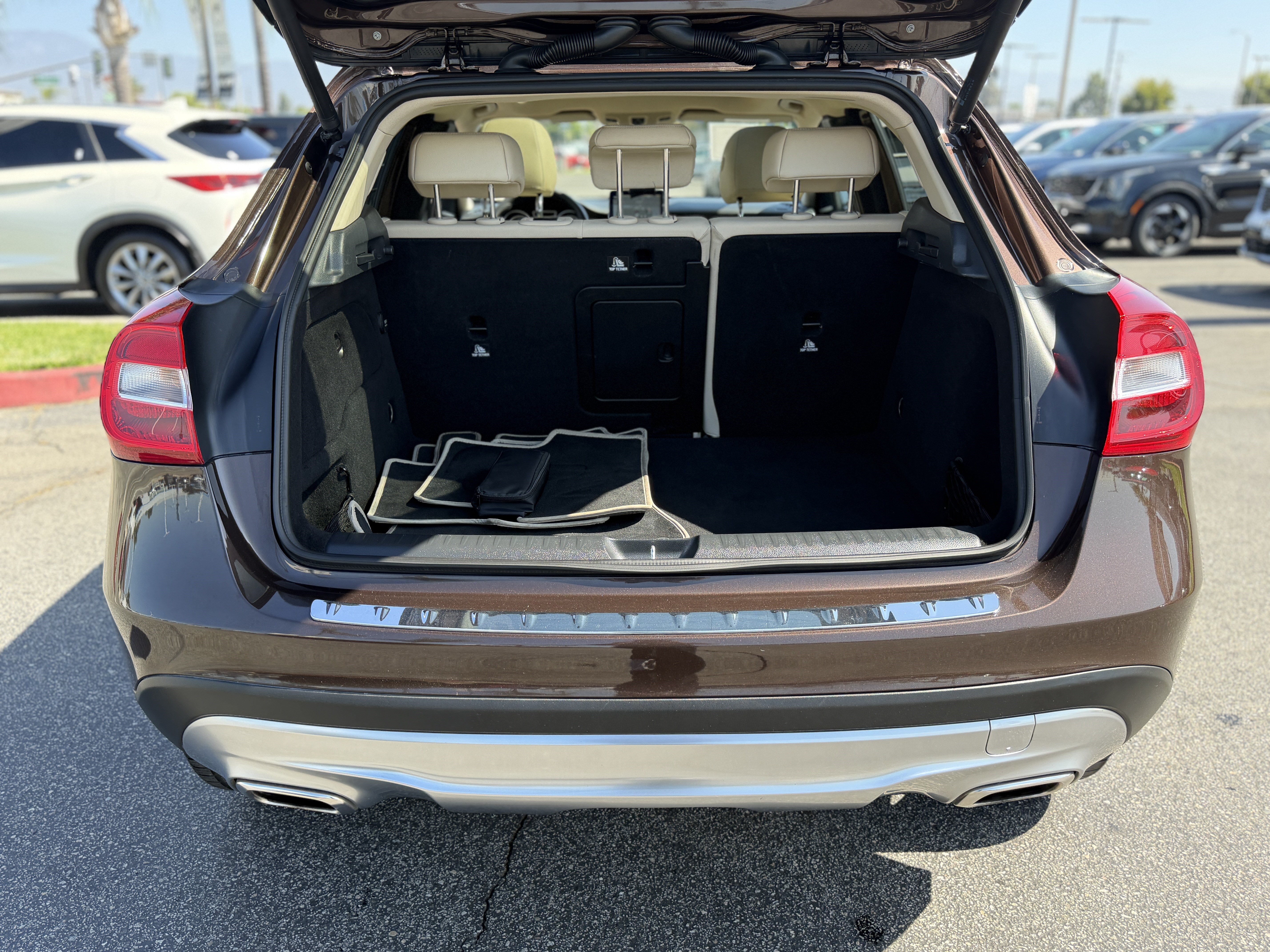 Used 2017 Mercedes-Benz GLA 250 4MATIC image 10