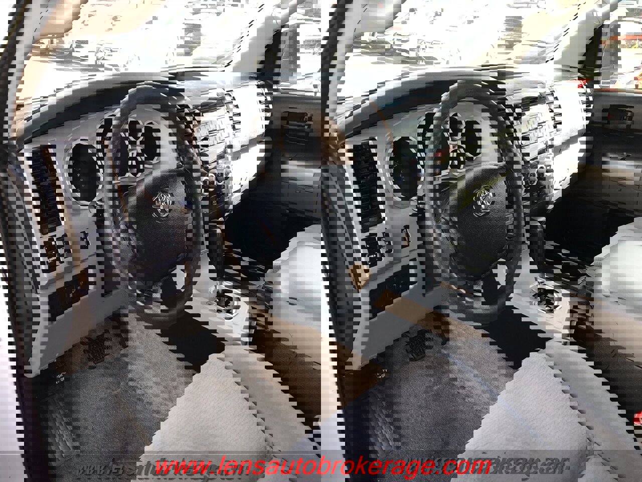 Used 2008 Toyota Sequoia SR5 image 10