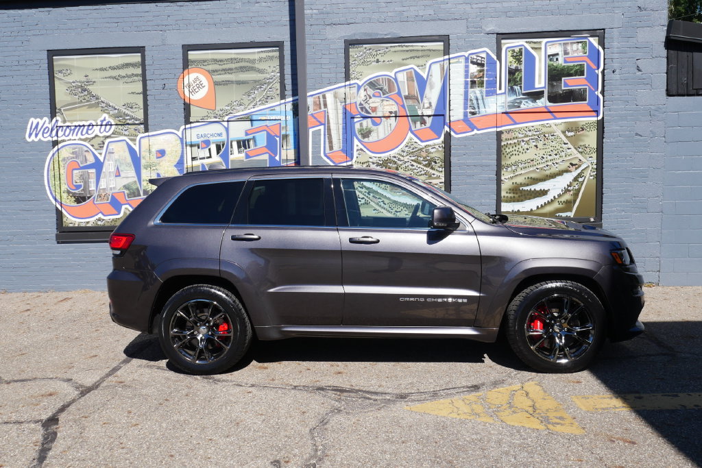 Used 2015 Jeep Grand Cherokee SRT w/ Trailer Tow Group IV AWD/4WD image 38