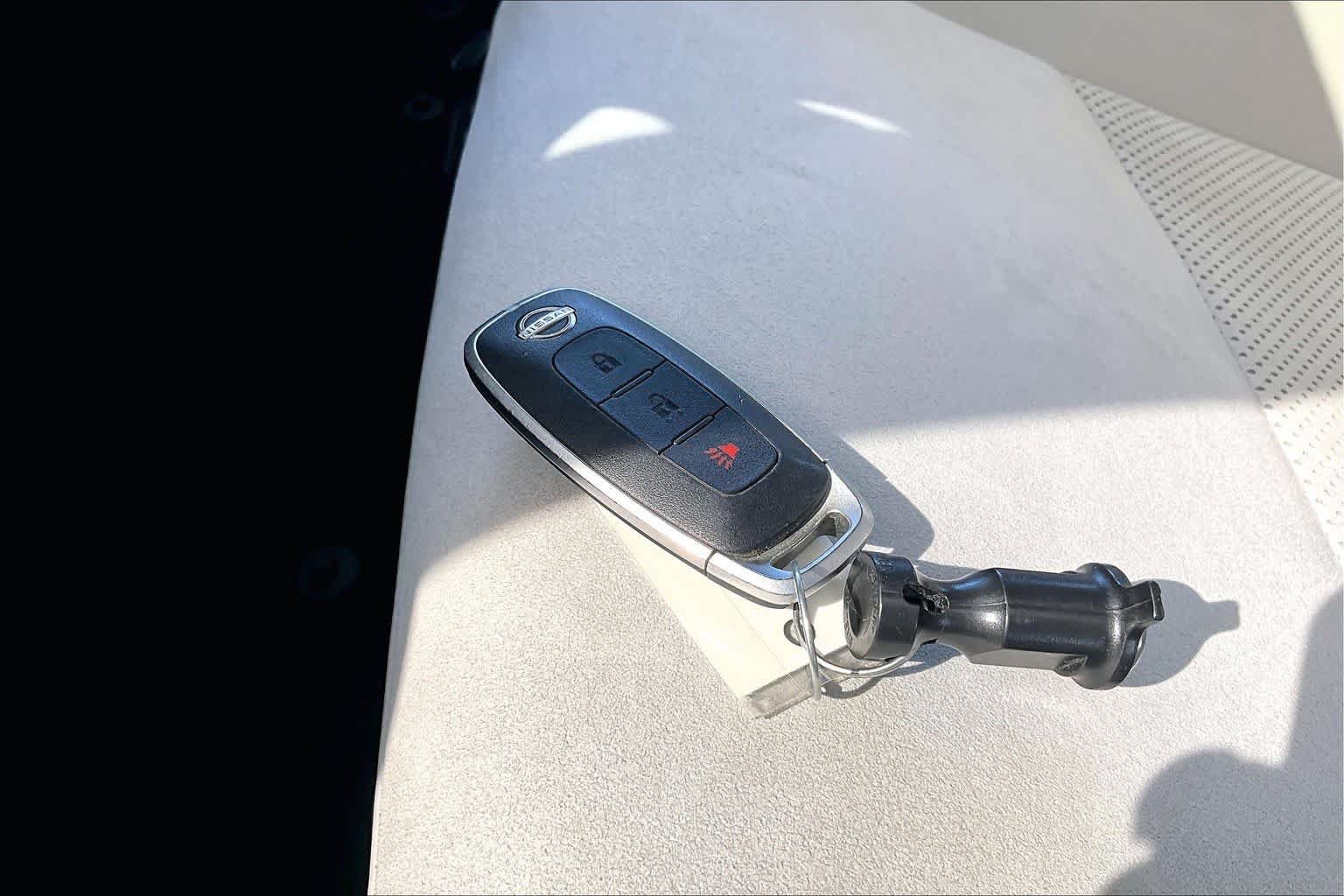 Used 2023 Nissan Ariya FWD image 13