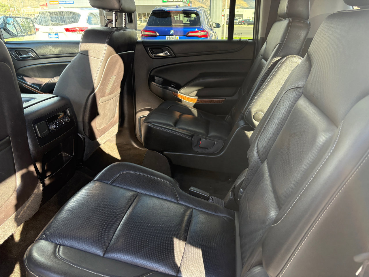 Used 2016 Chevrolet Suburban LTZ image 14
