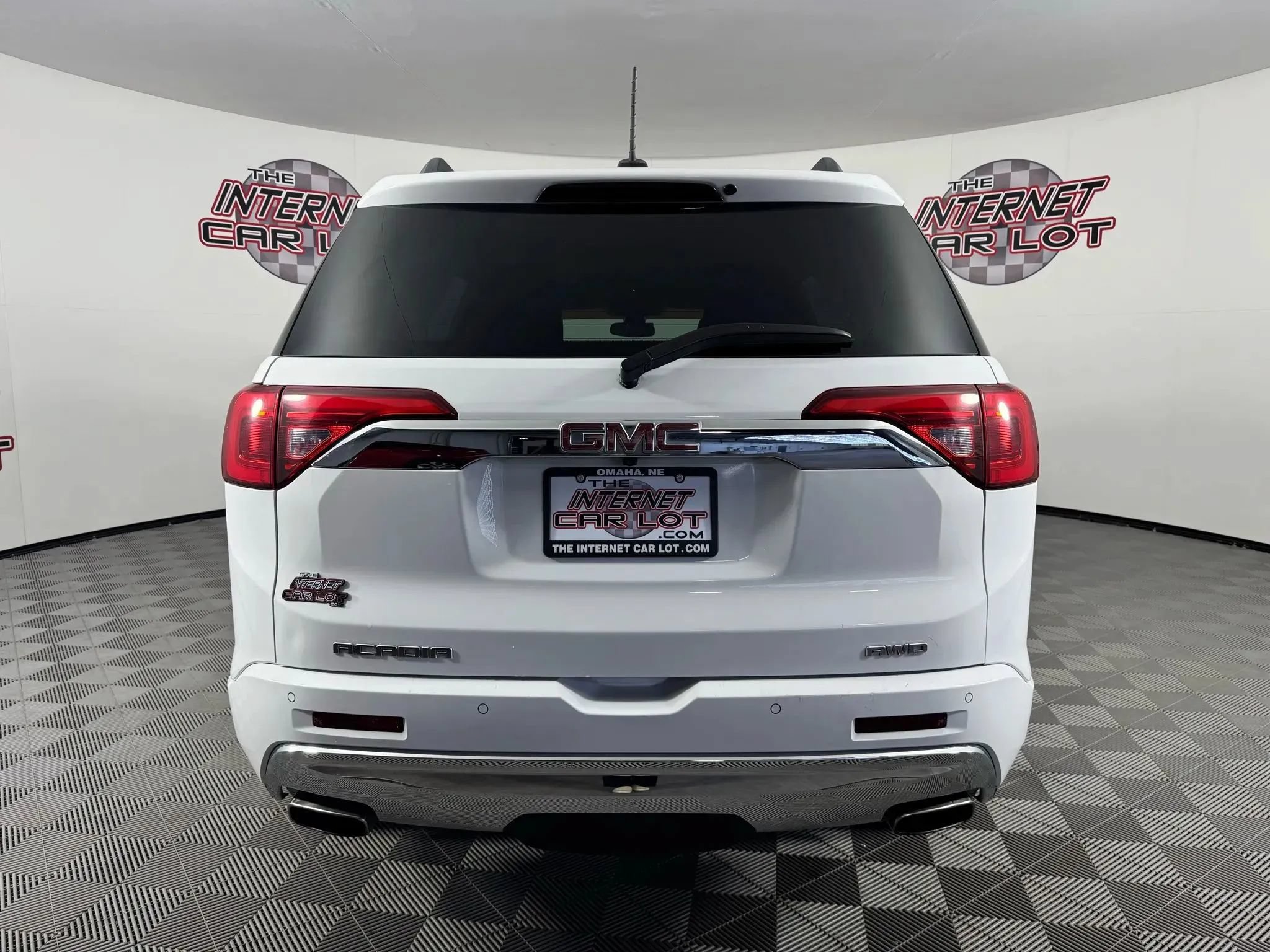 Used 2019 GMC Acadia Denali AWD/4WD image 6