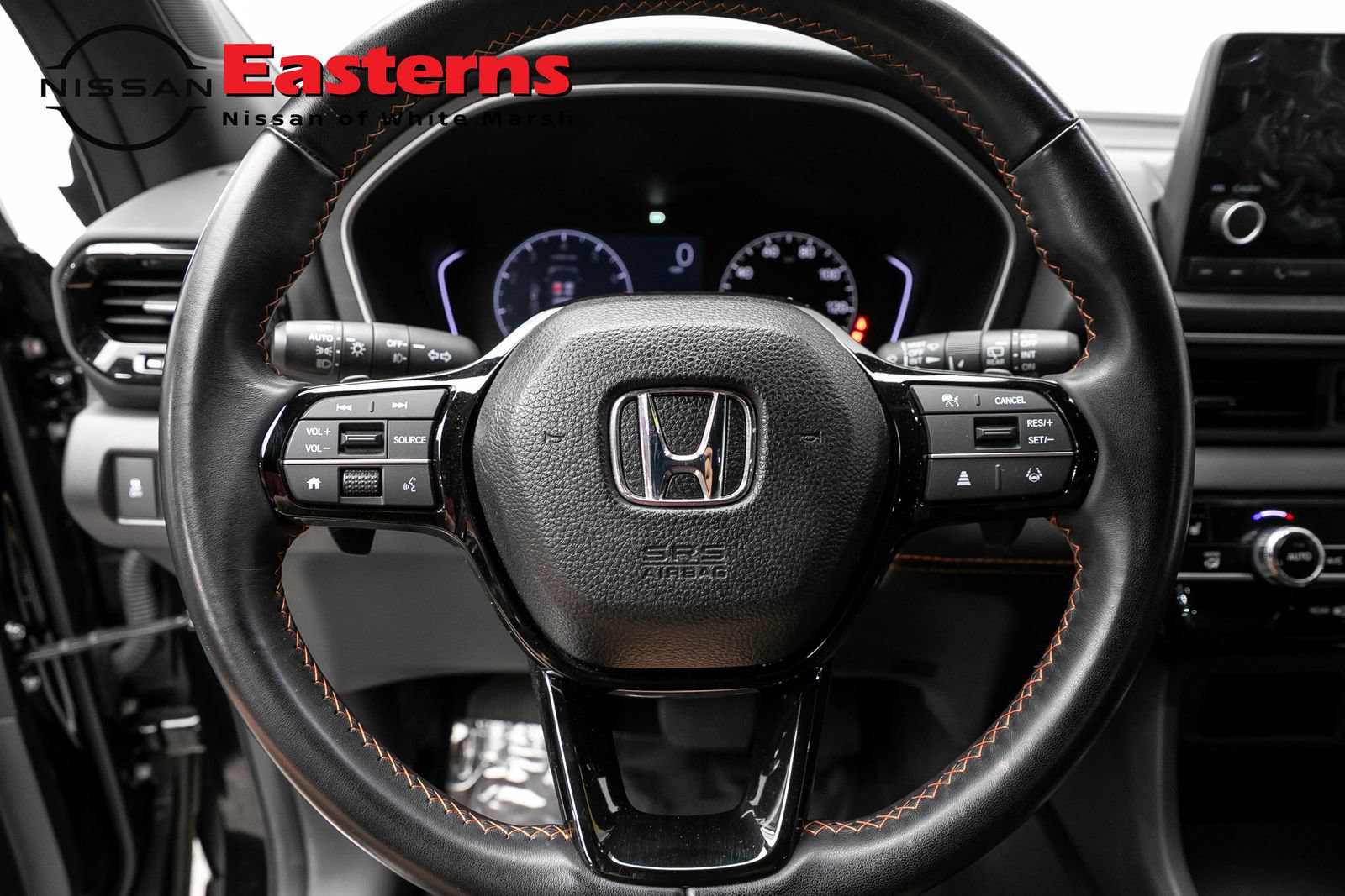 Used 2023 Honda Pilot Sport image 10