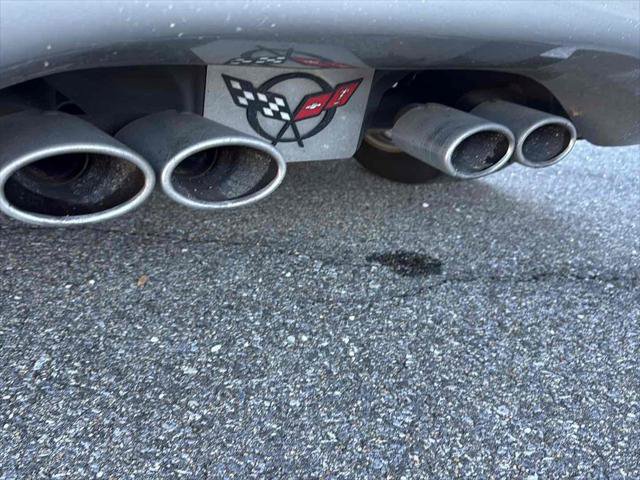 Used 2004 Chevrolet Corvette Coupe w/ Preferred Equipment Group image 7