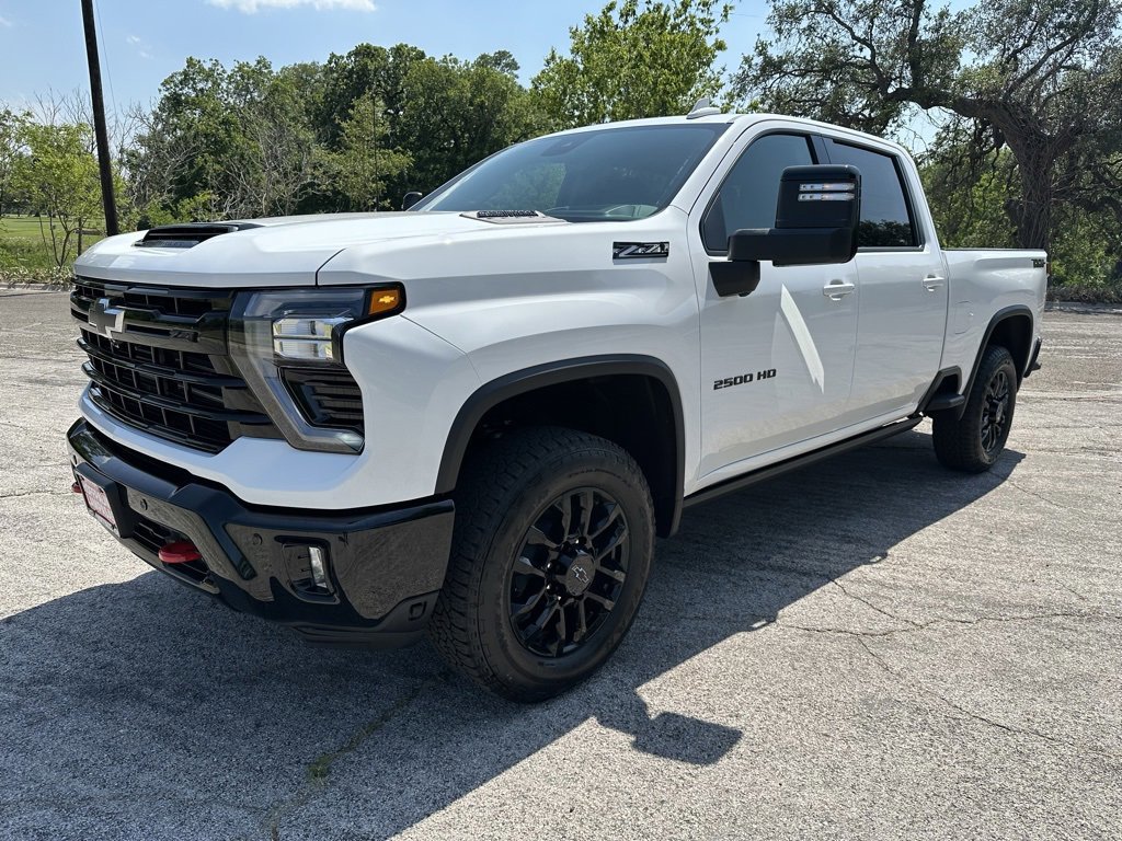 New 2025 Chevrolet Silverado 2500 LTZ w/ Trail Boss Package