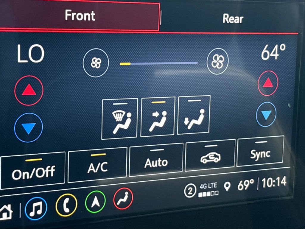 Used 2023 Chevrolet Traverse Premier FWD image 27