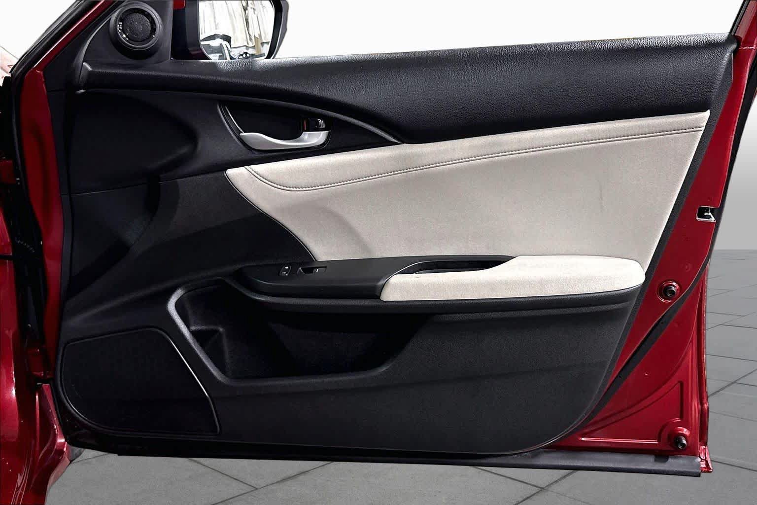 Used 2021 Honda Insight EX image 23