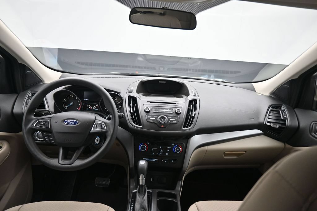 Used 2017 Ford Escape SE AWD/4WD image 39