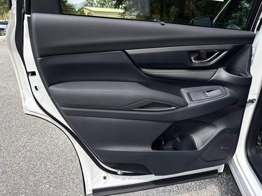 New 2025 Subaru Ascent Bronze Edition w/ Onyx Package image 11