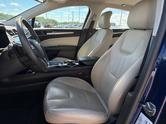 Used 2016 Ford Fusion Titanium FWD image 8