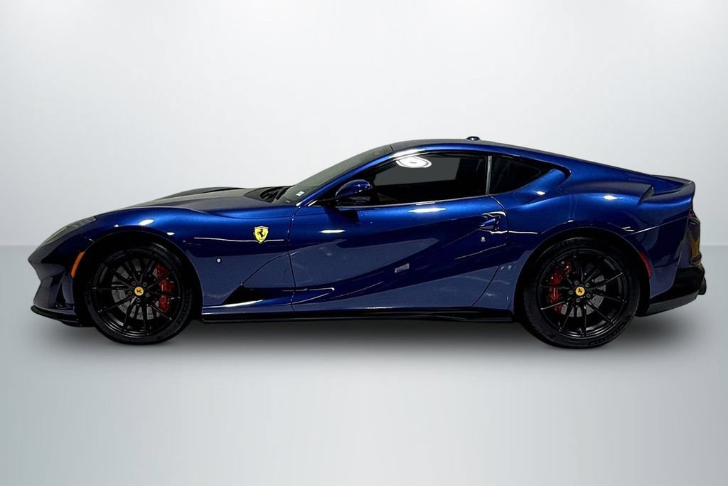 Used 2019 Ferrari 812 Superfast RWD image 8