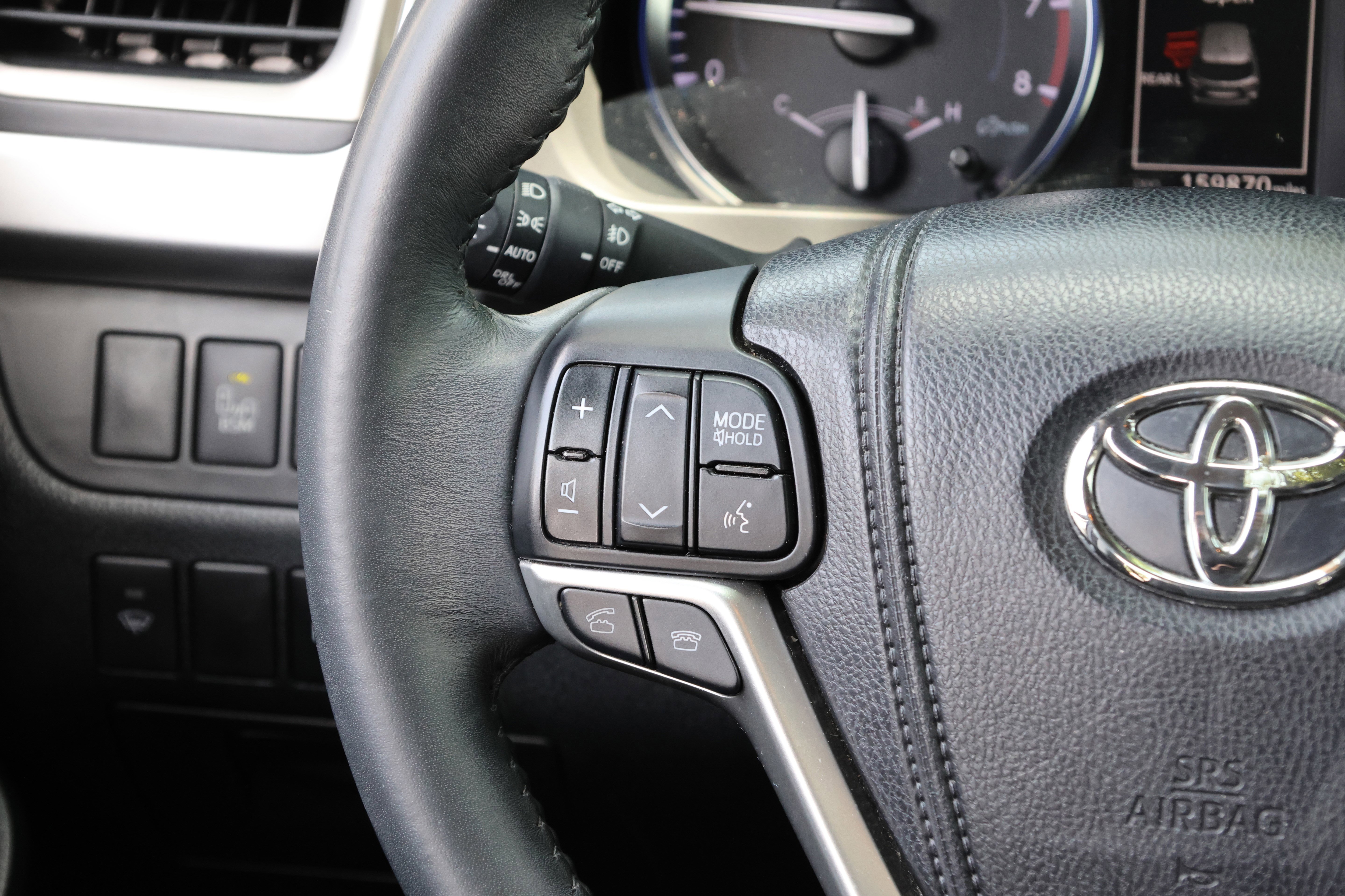 Used 2015 Toyota Highlander Limited FWD image 19