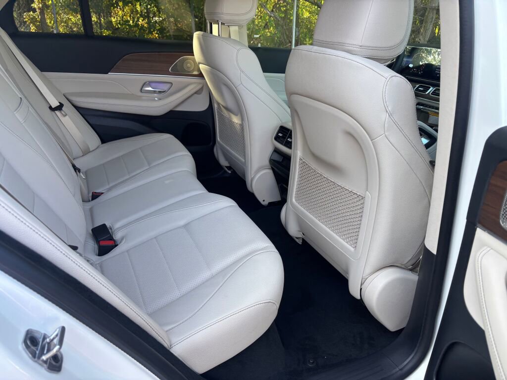 New 2026 Mercedes-Benz GLE 450e 4MATIC image 16