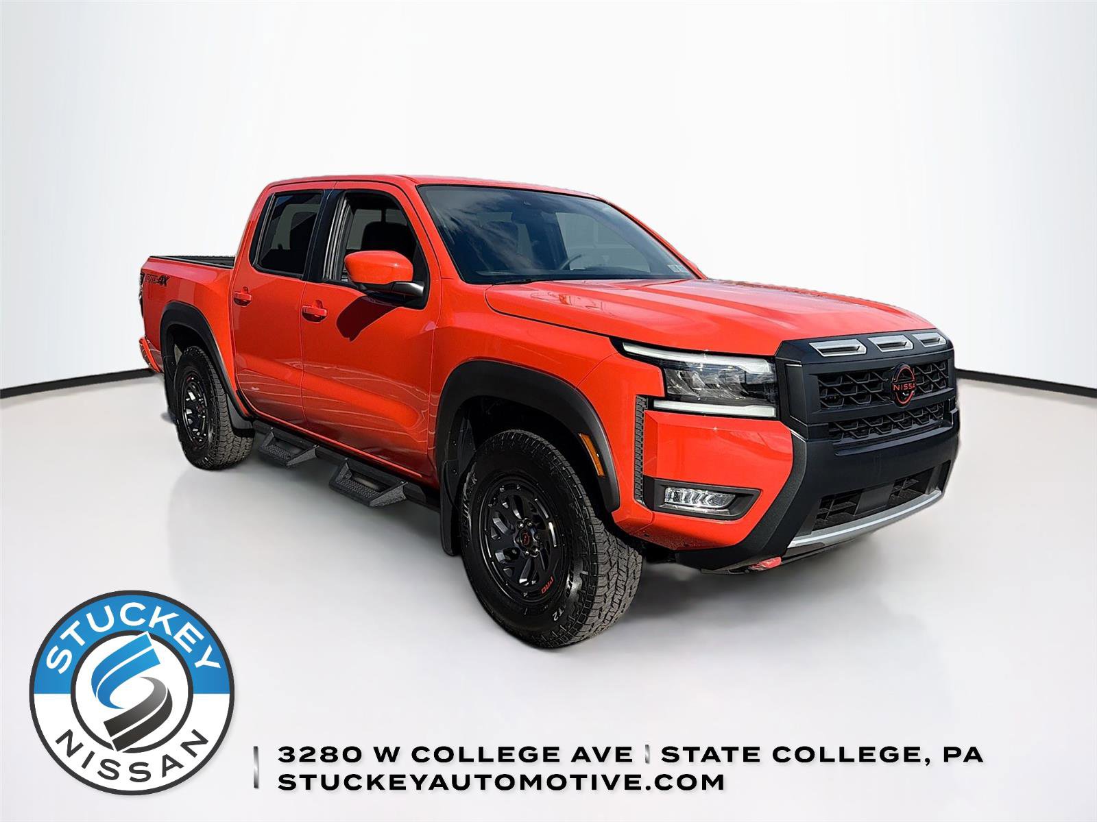 New 2026 Nissan Frontier PRO-4X w/ Pro-4x Convenience Package image 1