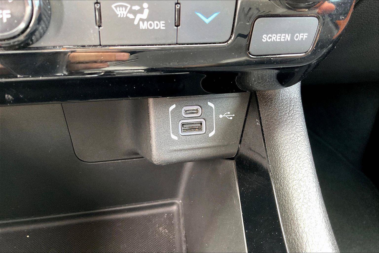 Used 2025 Jeep Compass Limited AWD/4WD image 31