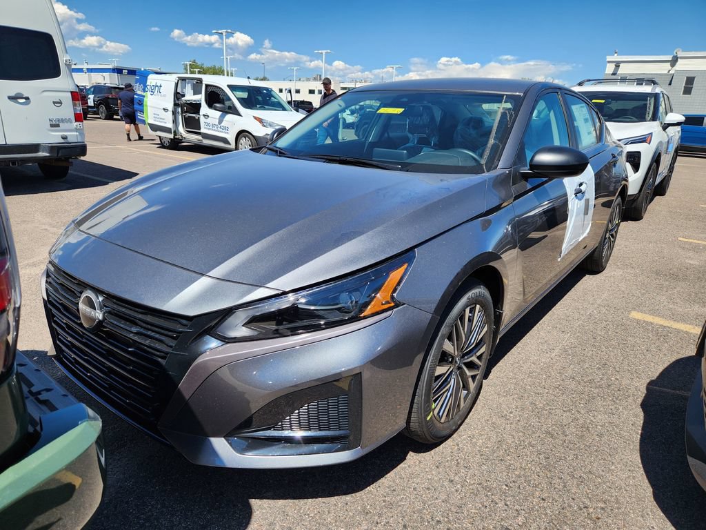 New 2026 Nissan Altima 2.5 SV AWD/4WD image 3