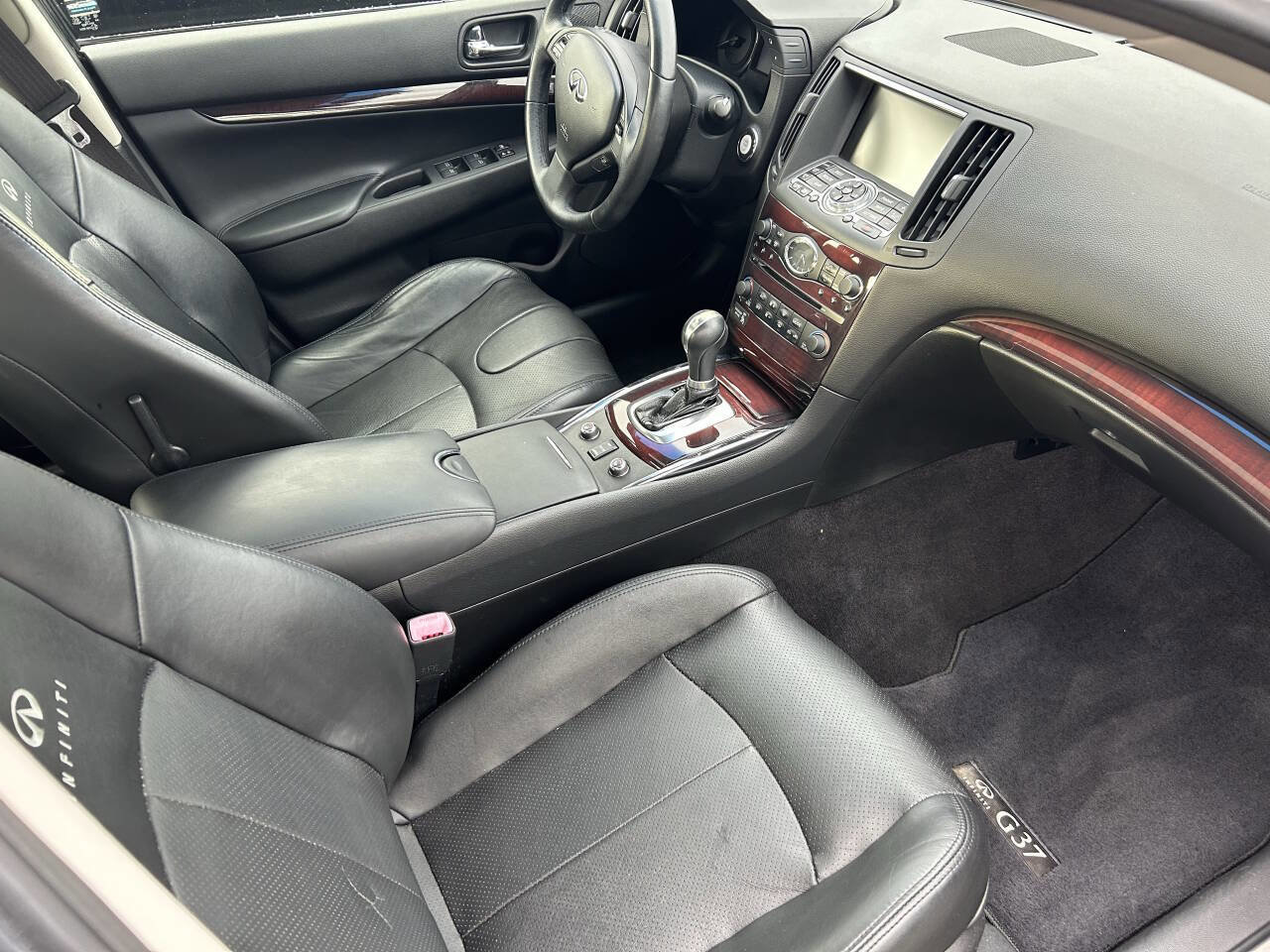 Used 2012 INFINITI G37 x Sedan w/ Premium Pkg image 21