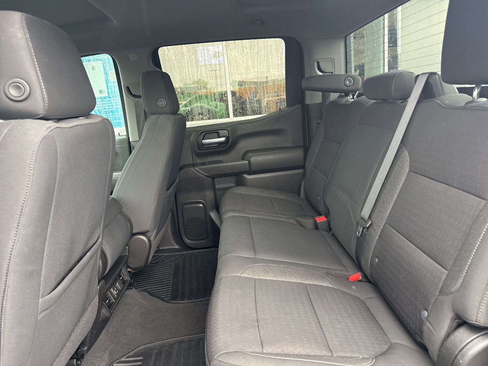 Used 2021 Chevrolet Silverado 1500 LT AWD/4WD image 16
