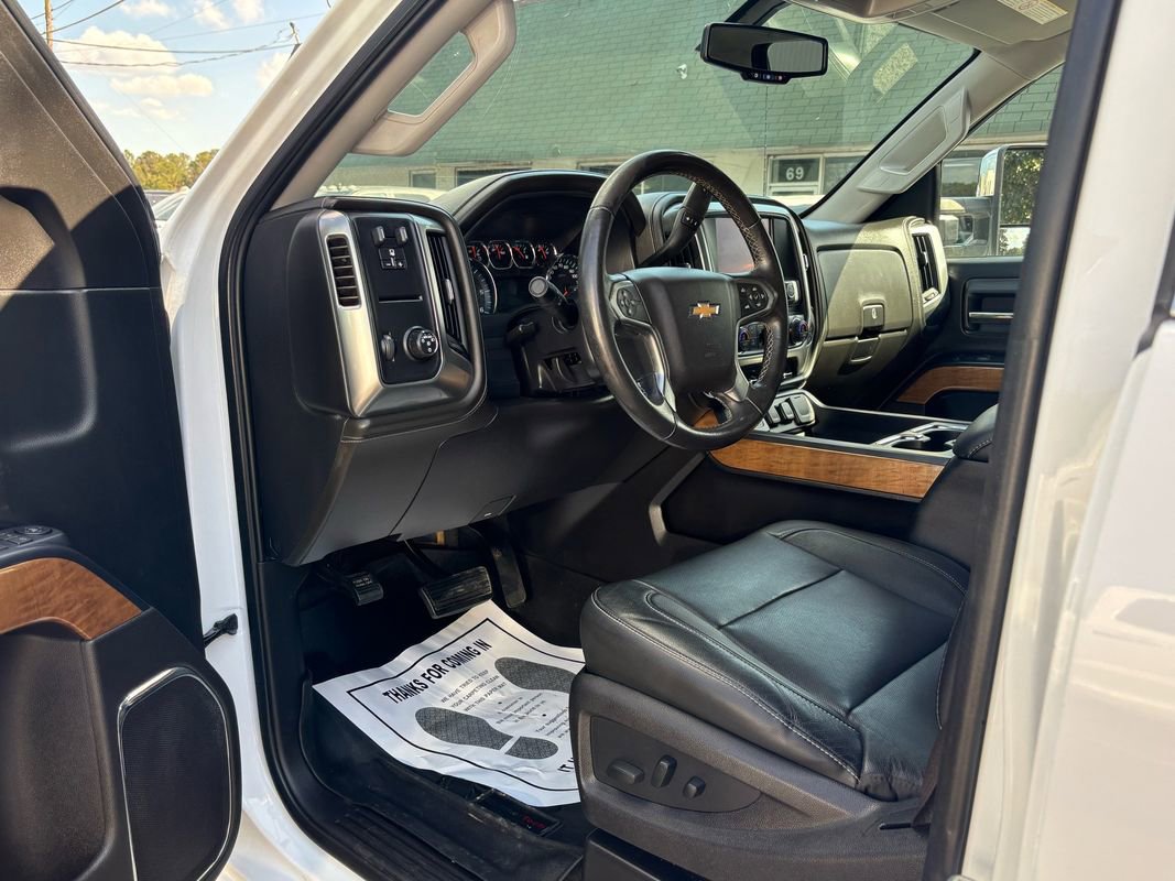 Used 2016 Chevrolet Silverado 2500 LTZ image 19