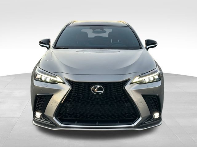 Used 2025 Lexus NX 450h+ F Sport image 8