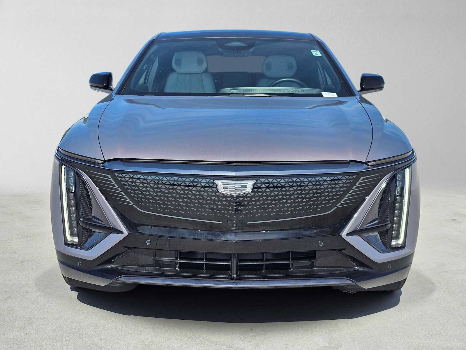 Used 2024 Cadillac Lyriq Sport RWD image 8