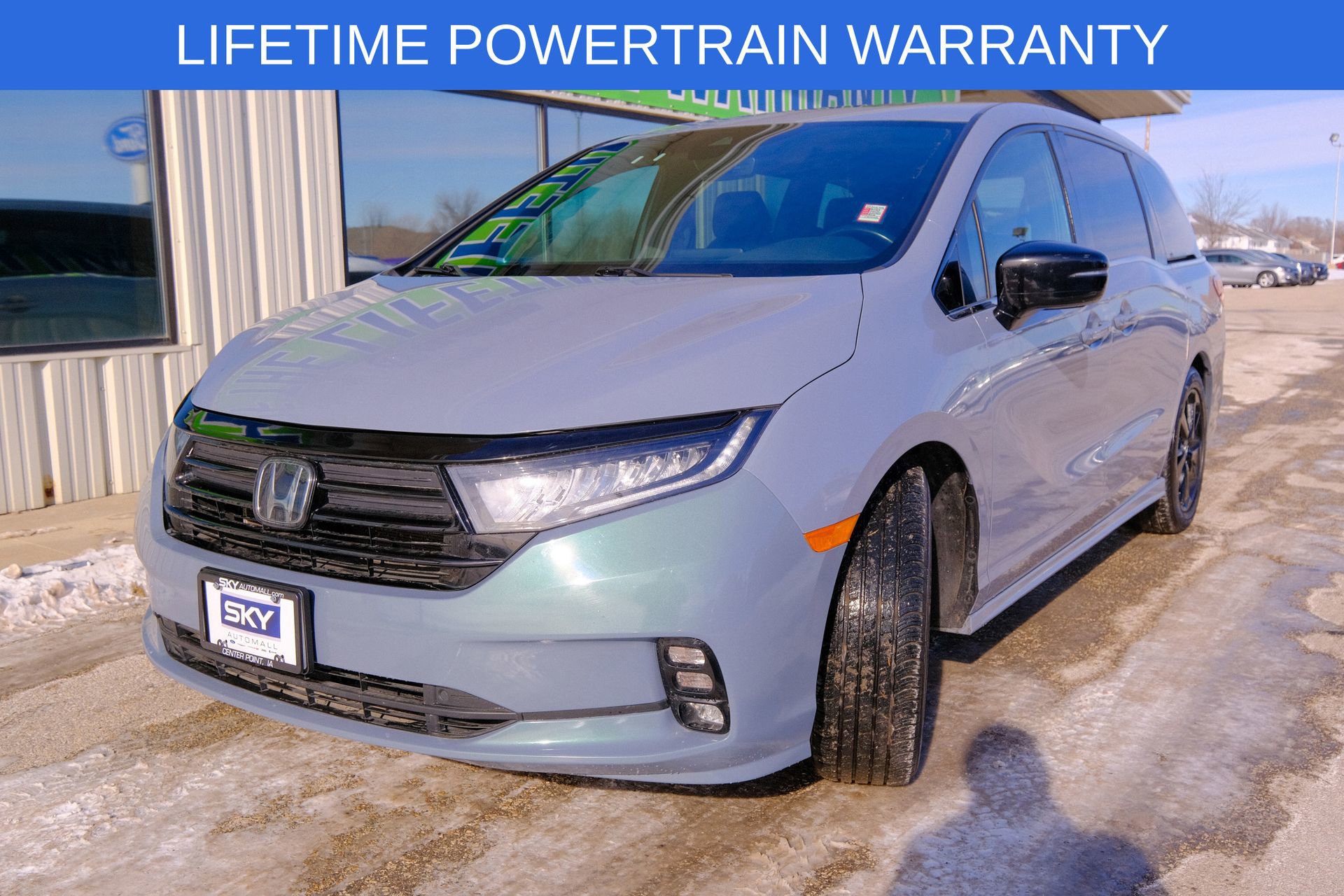 Used 2023 Honda Odyssey Sport image 1