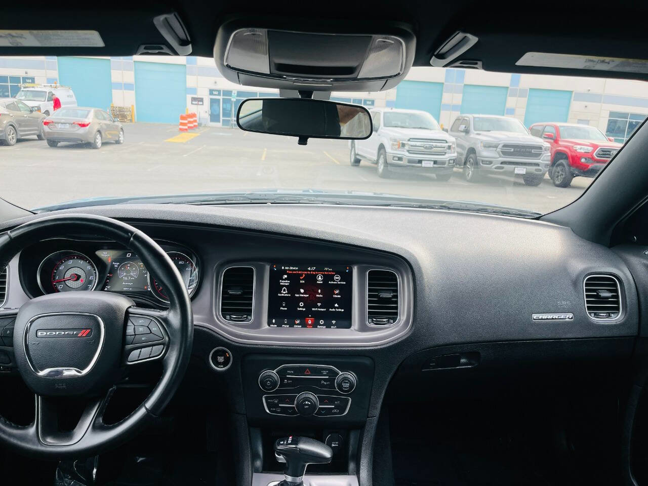 Used 2023 Dodge Charger SXT image 29