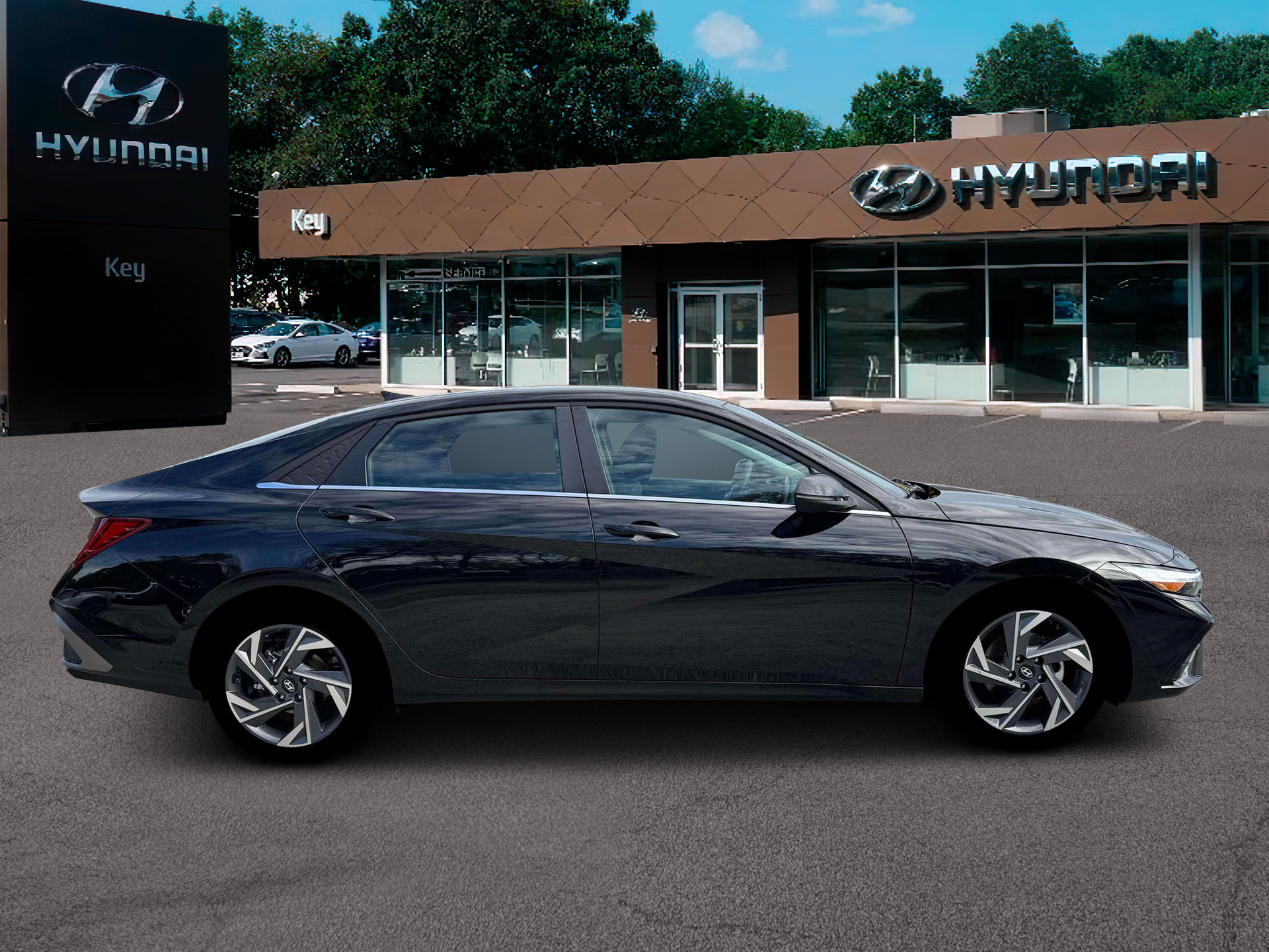 New 2026 Hyundai Elantra Limited FWD image 9