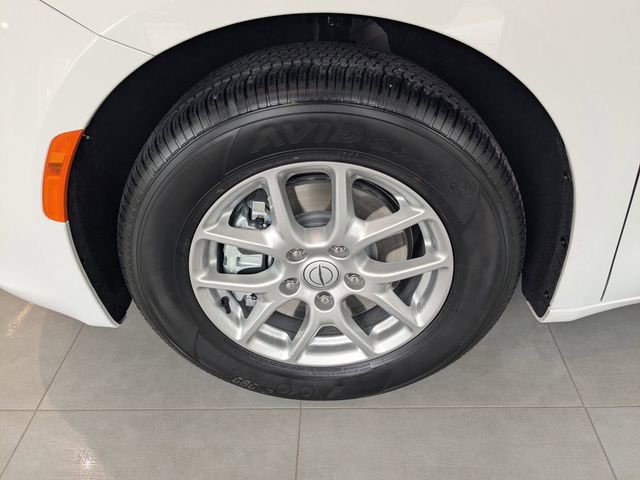 New 2026 Chrysler Voyager LX FWD image 28