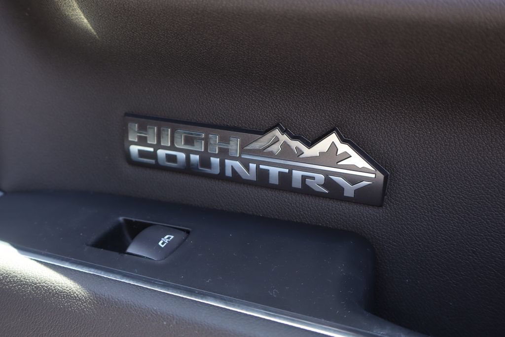 Used 2026 Chevrolet Silverado 1500 High Country w/ High Country Premium Package AWD/4WD image 53