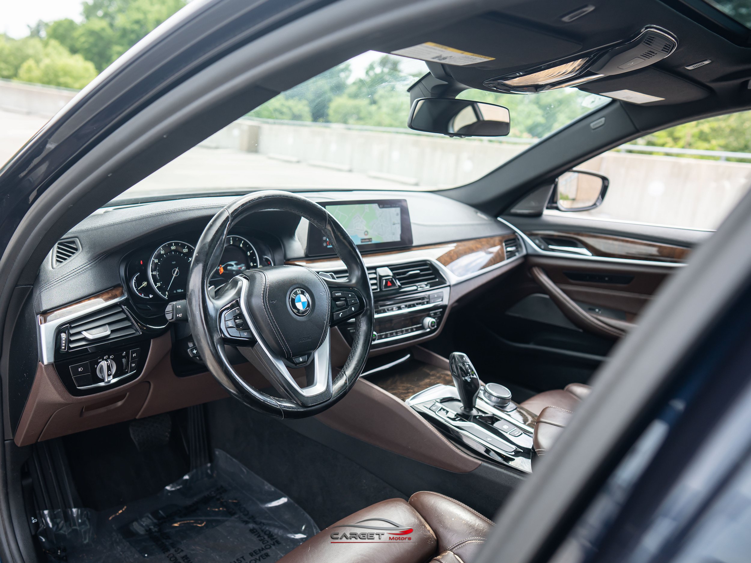 Used 2017 BMW 540i xDrive AWD/4WD image 13