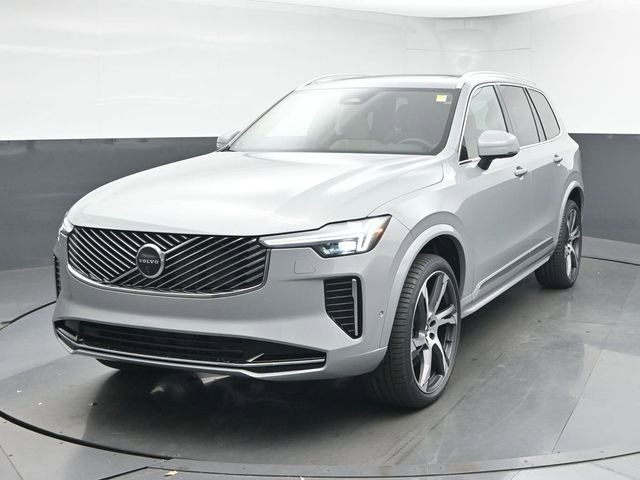 New 2026 Volvo XC90 B5 Plus w/ Protection Package Premier image 3