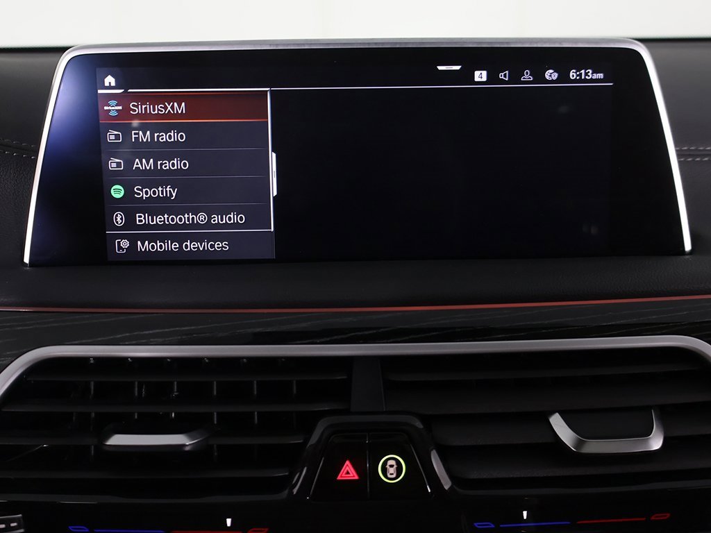 Used 2022 BMW 740i xDrive w/ Premium Package image 56