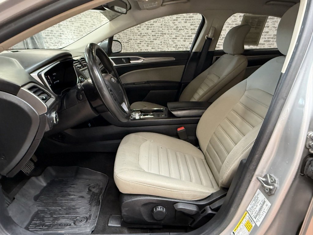 Used 2019 Ford Fusion S image 21