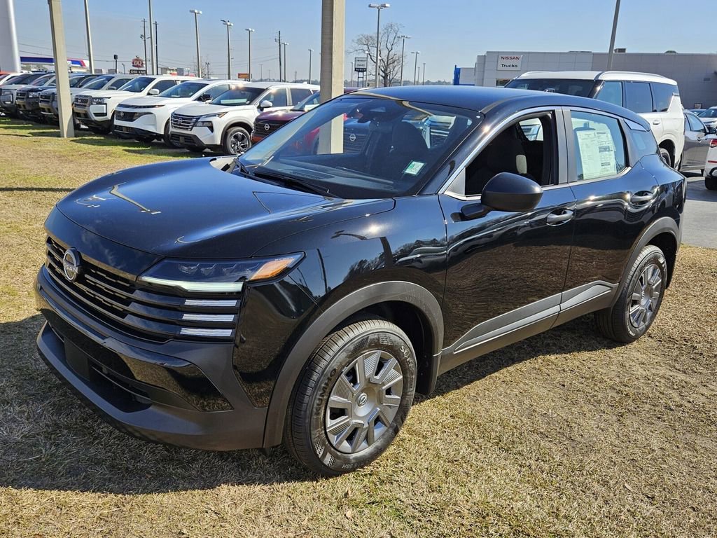 New 2026 Nissan Kicks S