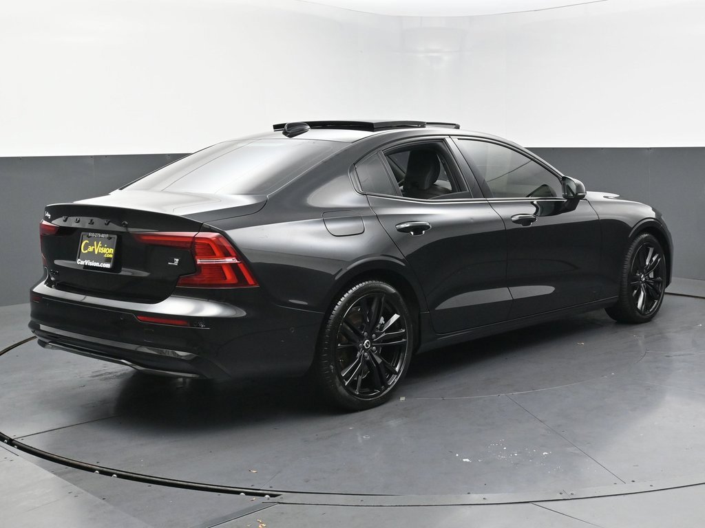 Used 2024 Volvo S60 T8 Ultimate w/ Climate Package image 5