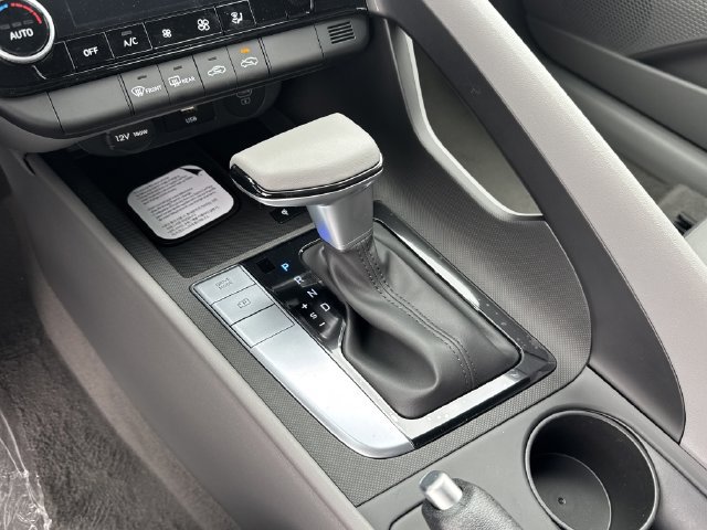 New 2026 Hyundai Elantra Sport FWD image 33