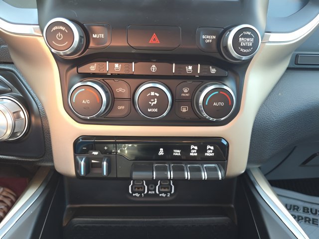 Used 2022 RAM 1500 Laramie AWD/4WD image 25
