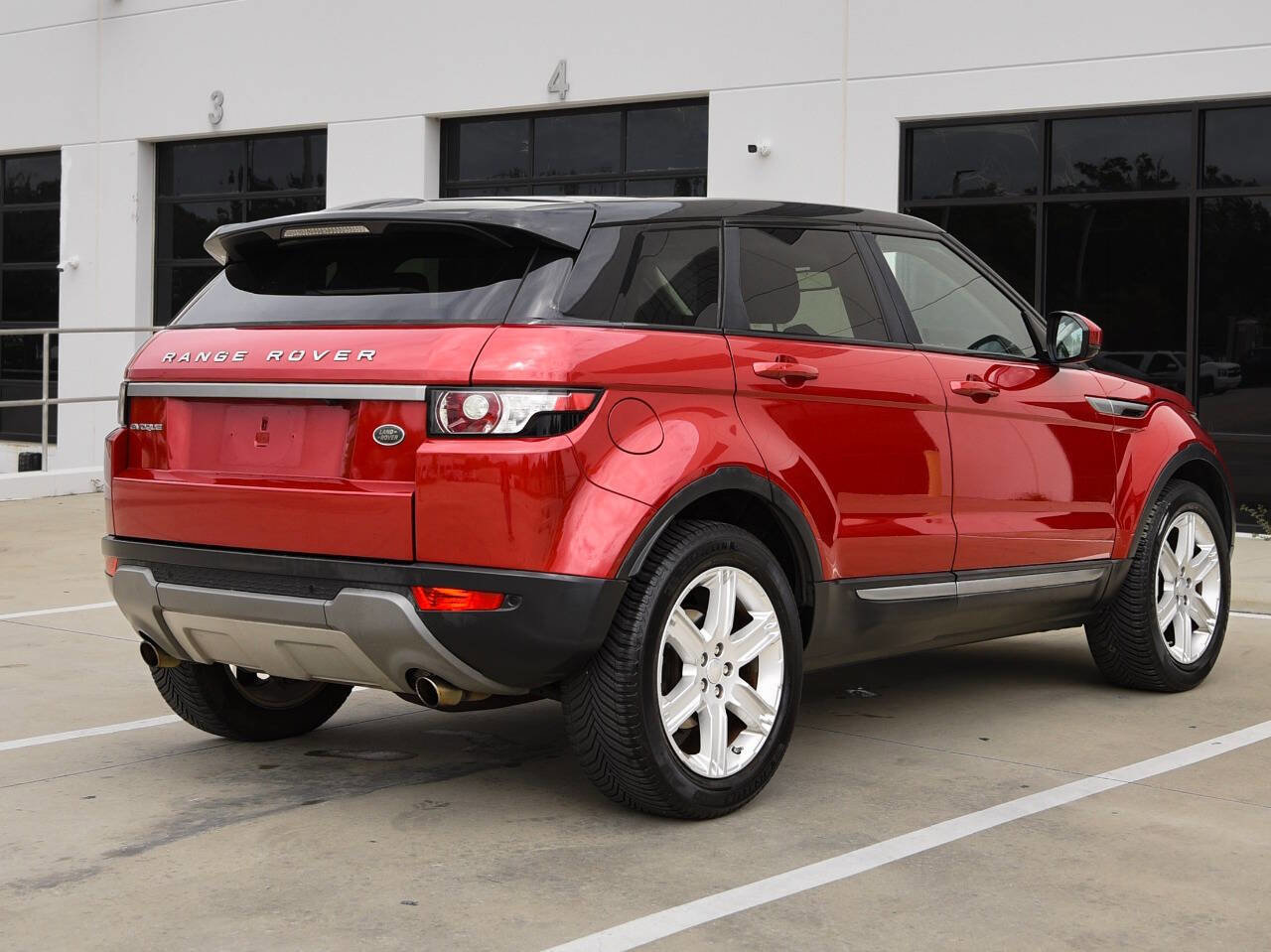 Used 2015 Land Rover Range Rover Evoque Pure Plus AWD/4WD image 9