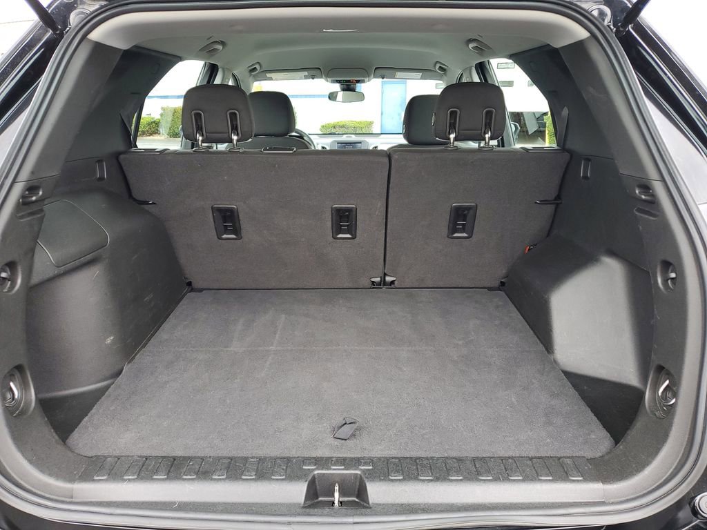 Used 2020 Chevrolet Equinox LS FWD image 32