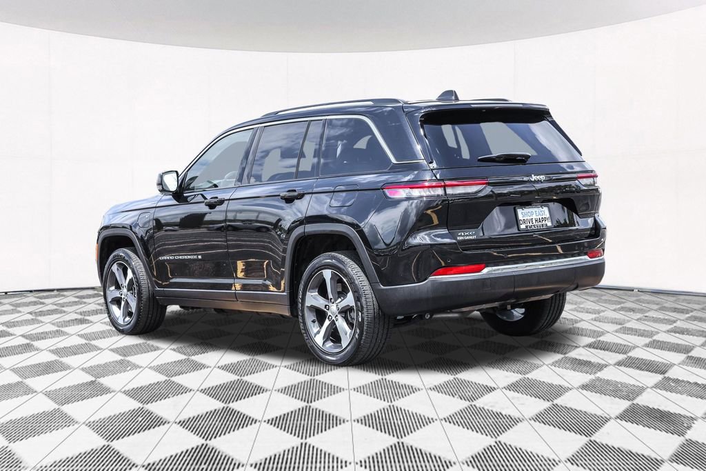 Used 2022 Jeep Grand Cherokee Limited 4xe AWD/4WD image 17