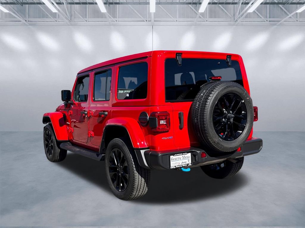 Certified 2022 Jeep Wrangler Unlimited Sahara w/ Cold Weather Group image 4