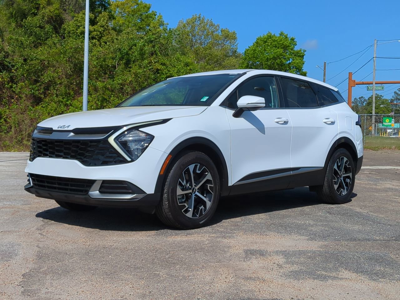 Certified 2023 Kia Sportage EX FWD image 1