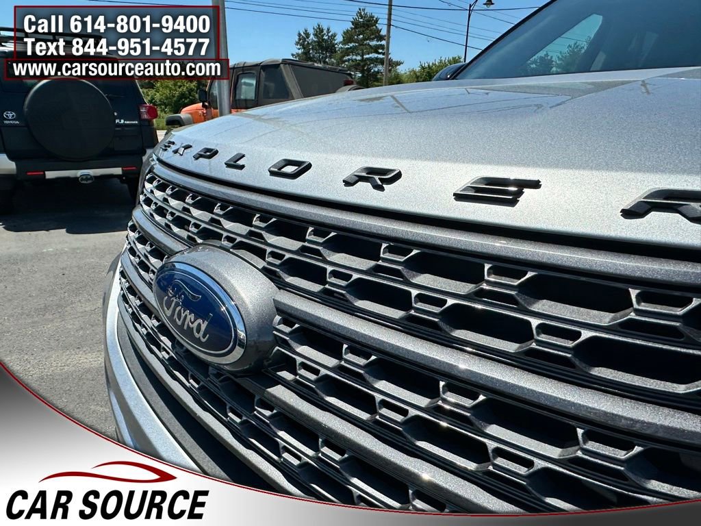 Used 2024 Ford Explorer XLT w/ Equipment Group 202A AWD/4WD image 9