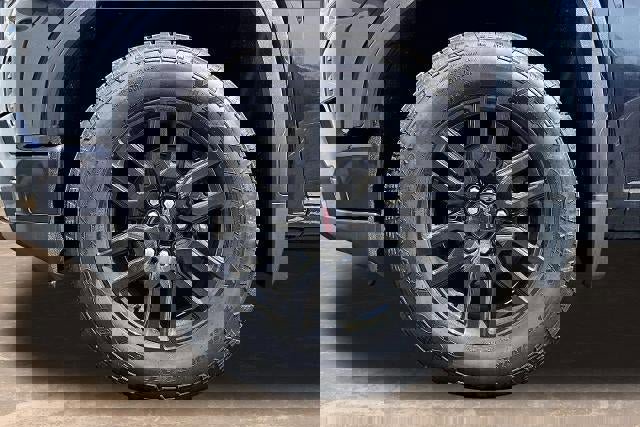 Used 2023 GMC Sierra 1500 Elevation AWD/4WD image 34