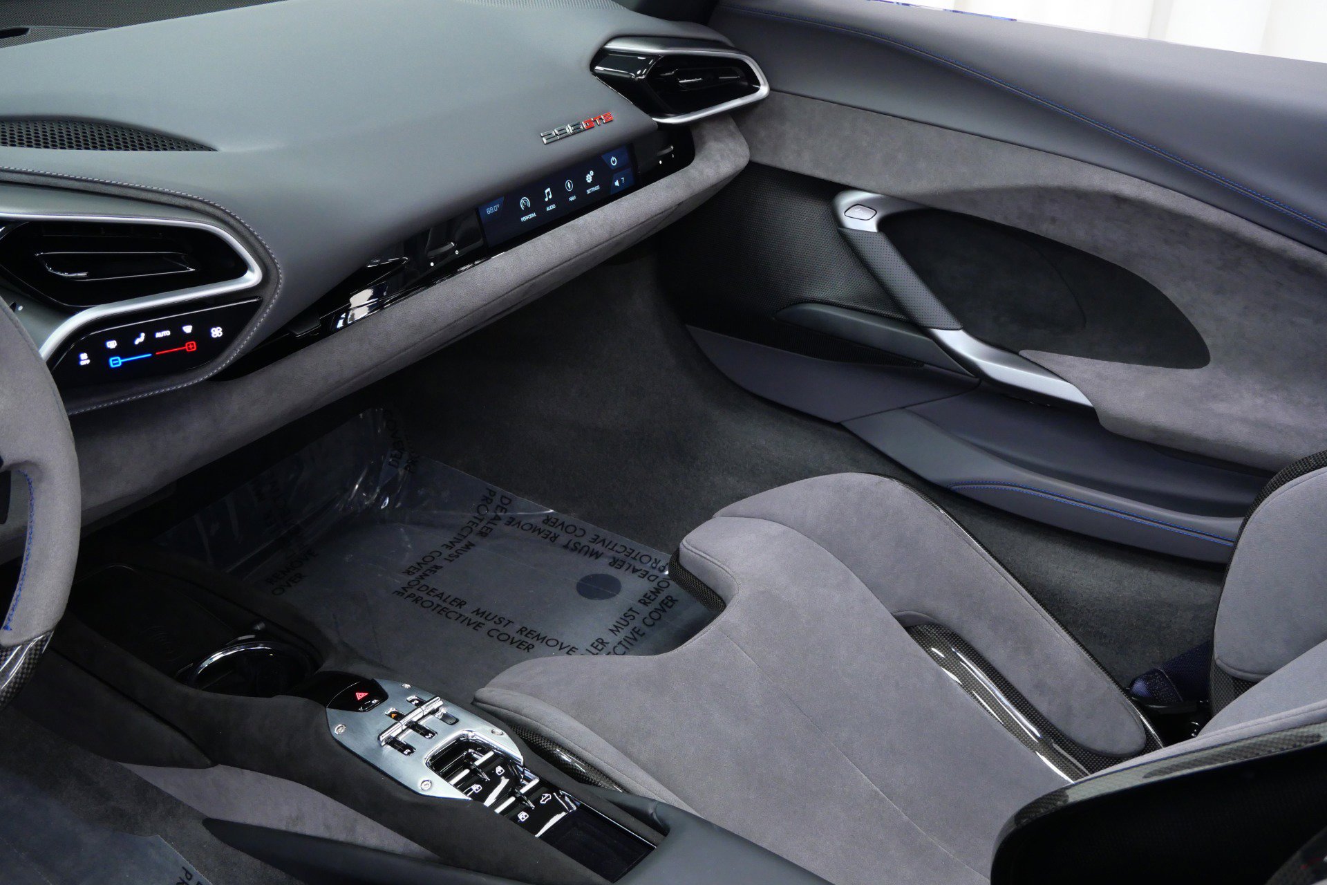 Used 2025 Ferrari 296 GTS image 36