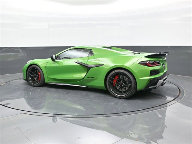 New 2026 Chevrolet Corvette Z06 w/ Battery Protection Package image 4