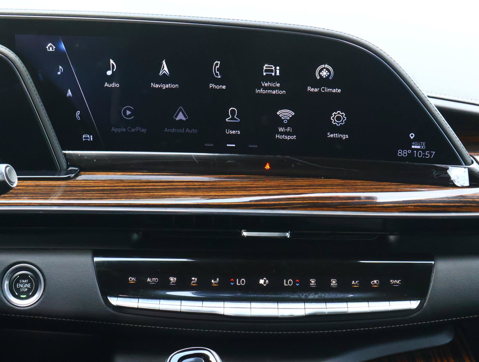 Used 2022 Cadillac Escalade Luxury RWD image 15