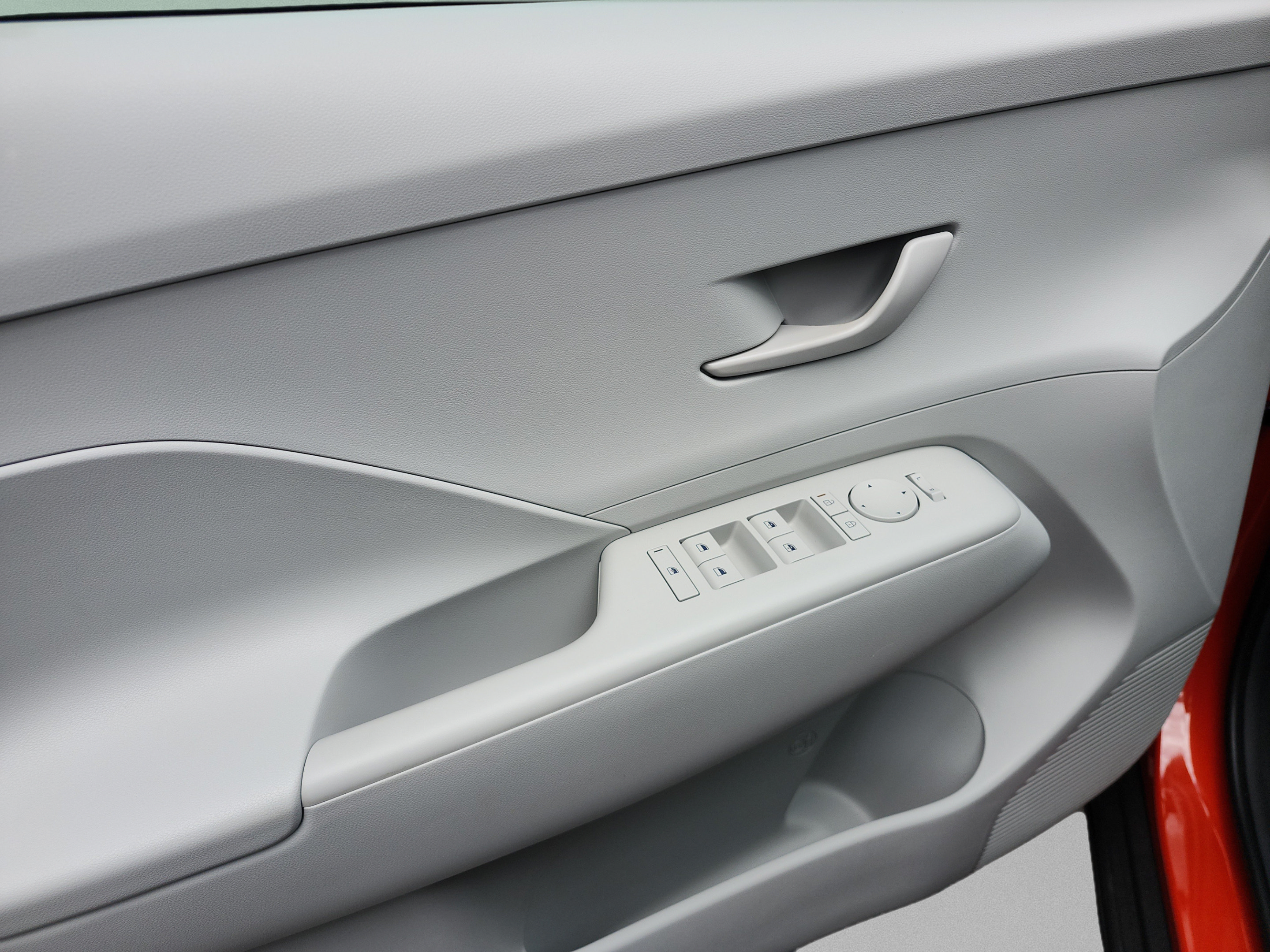 Certified 2024 Hyundai Kona SEL w/ Convenience Package FWD image 16