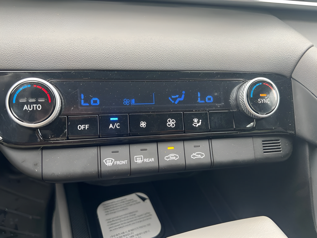 Used 2026 Hyundai Elantra Sport FWD image 30